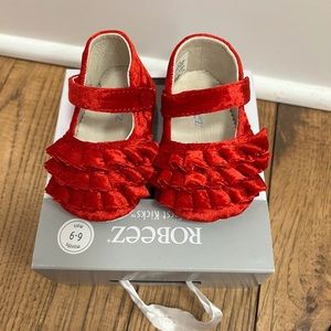 Robeez Red Velvet Ruffle Shoes - 6-9m